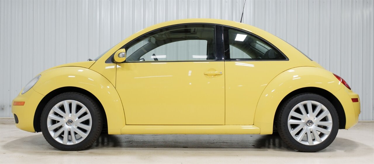 volkswagen new beetle 2008 3VWRW31CX8M527095 image volkswagen new beetle 2008 3VWRW31CX8M527095 image